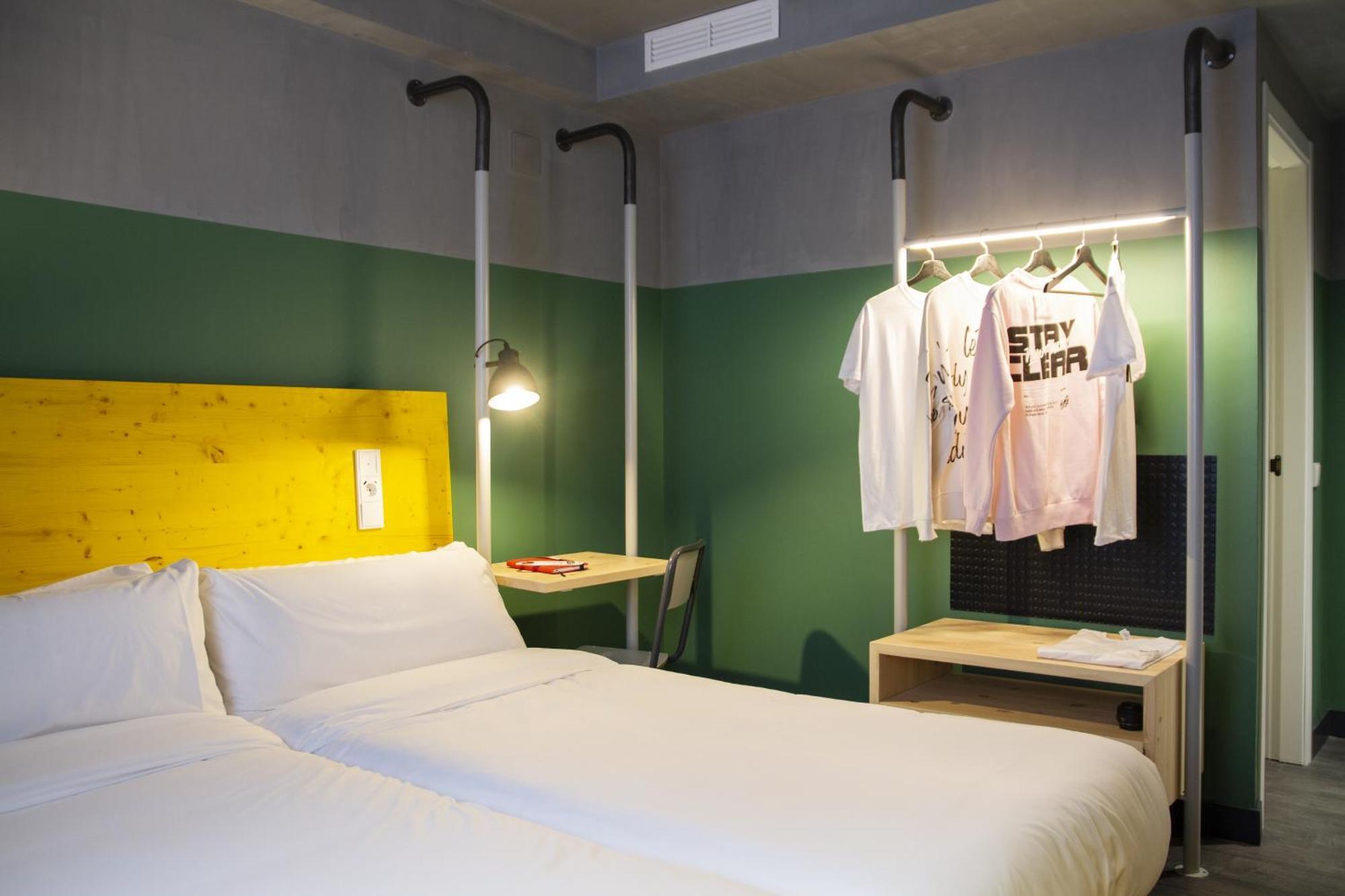 Room00 Valencia Hostel Phòng bức ảnh