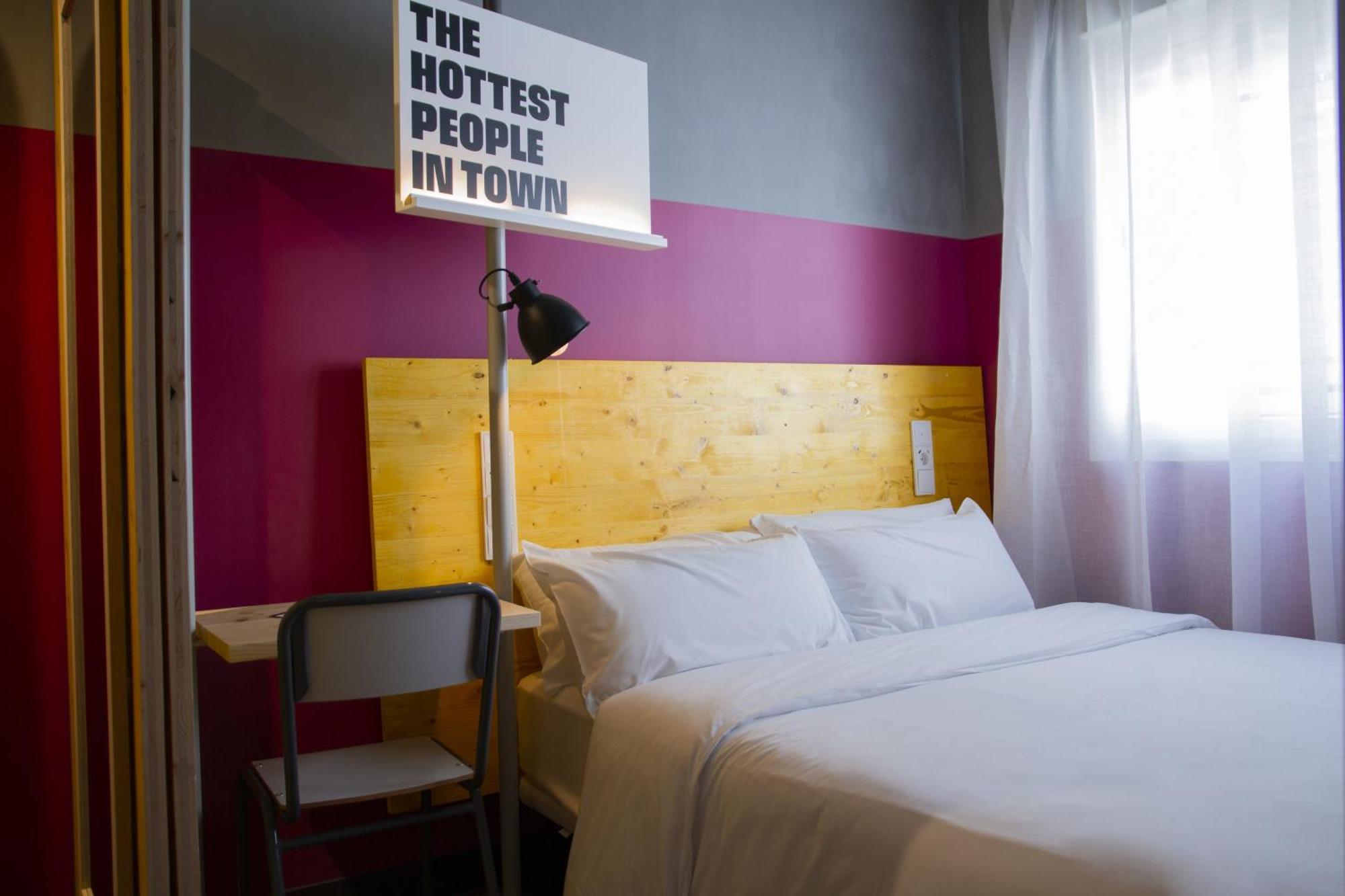 Room00 Valencia Hostel Ngoại thất bức ảnh