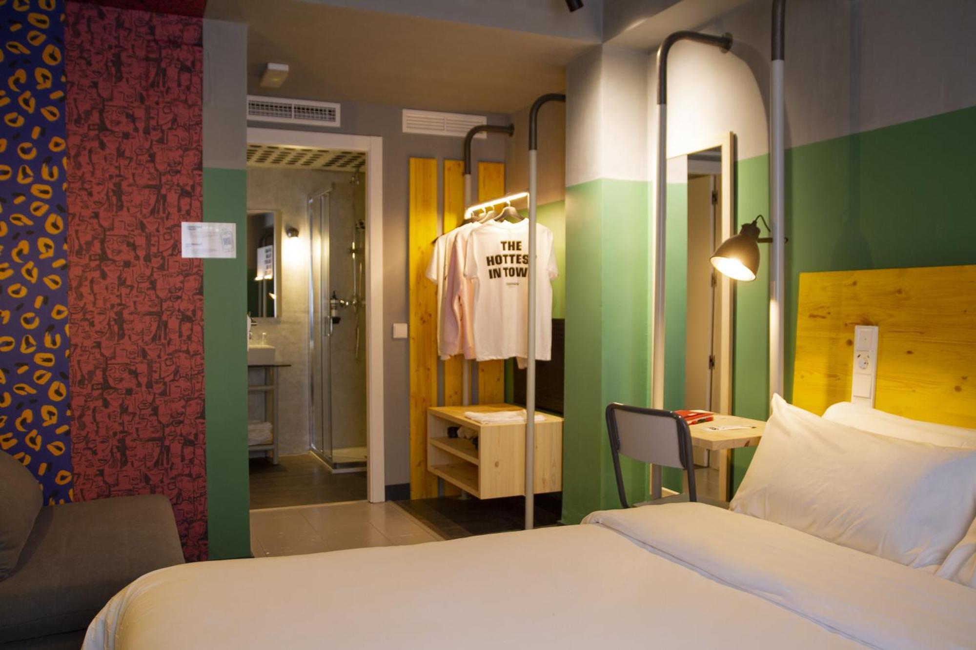 Room00 Valencia Hostel Ngoại thất bức ảnh