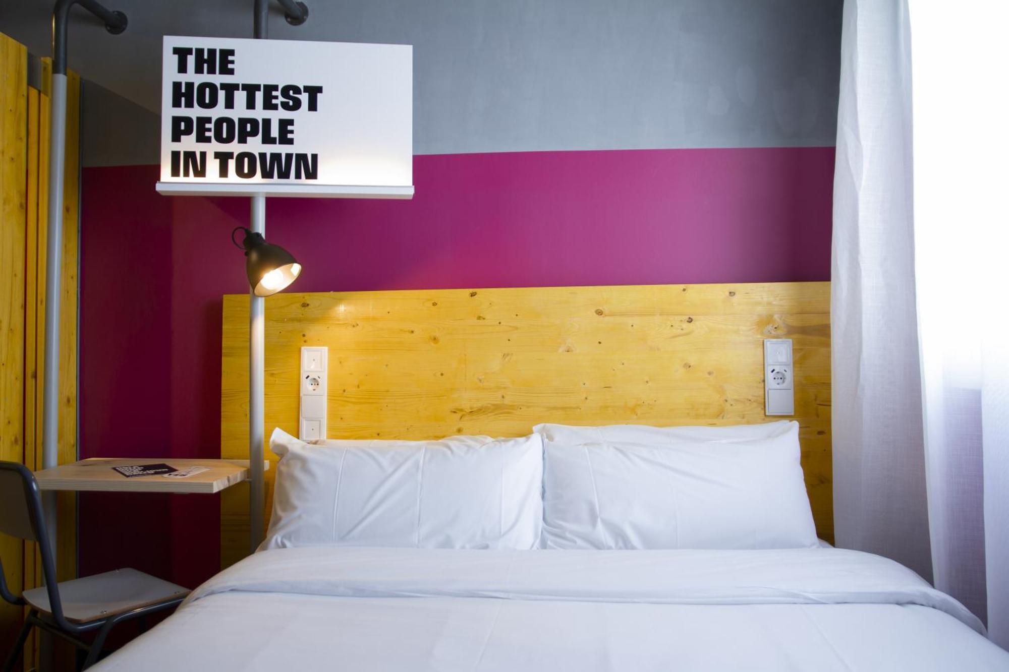 Room00 Valencia Hostel Ngoại thất bức ảnh