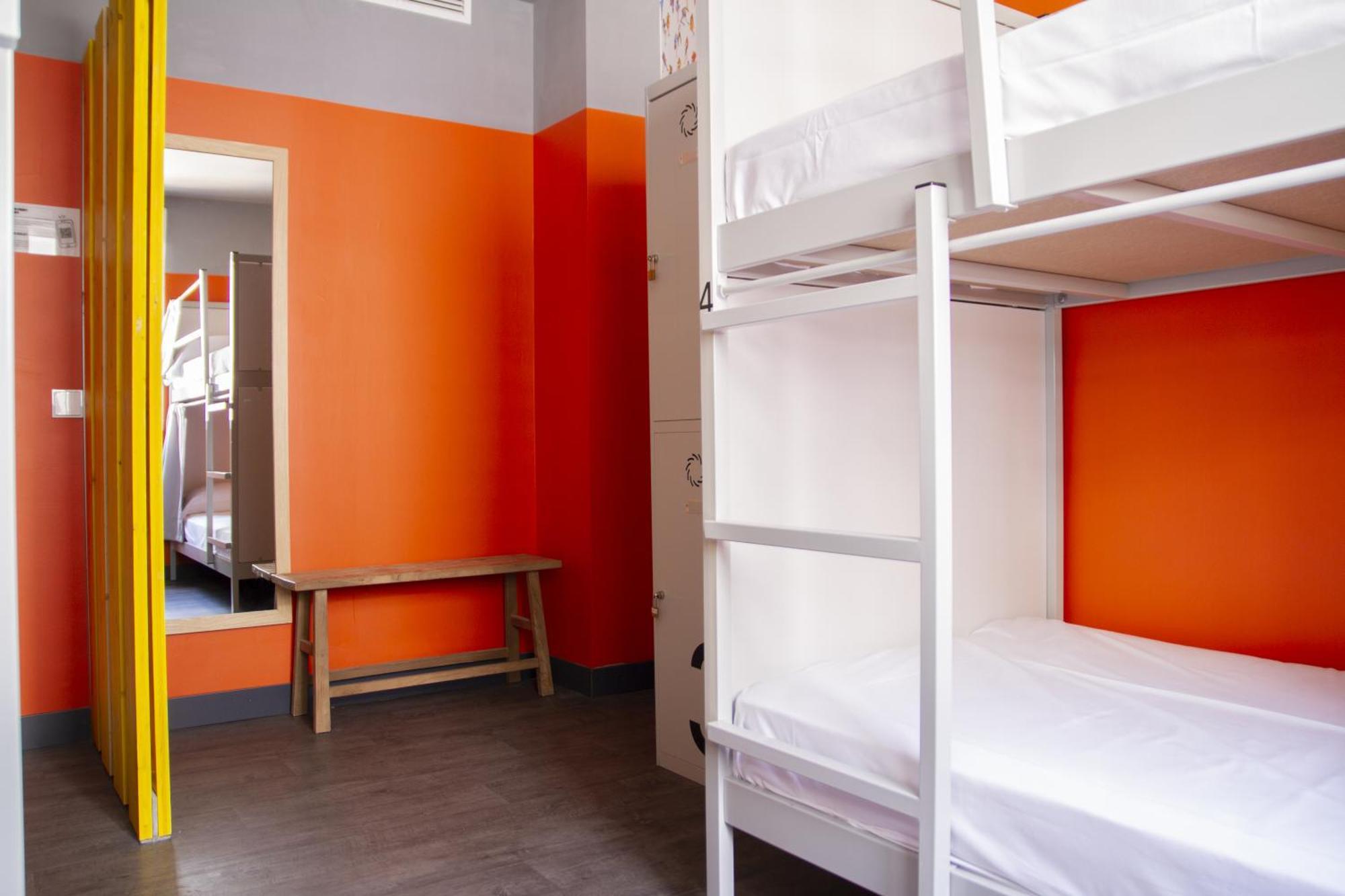Room00 Valencia Hostel Ngoại thất bức ảnh