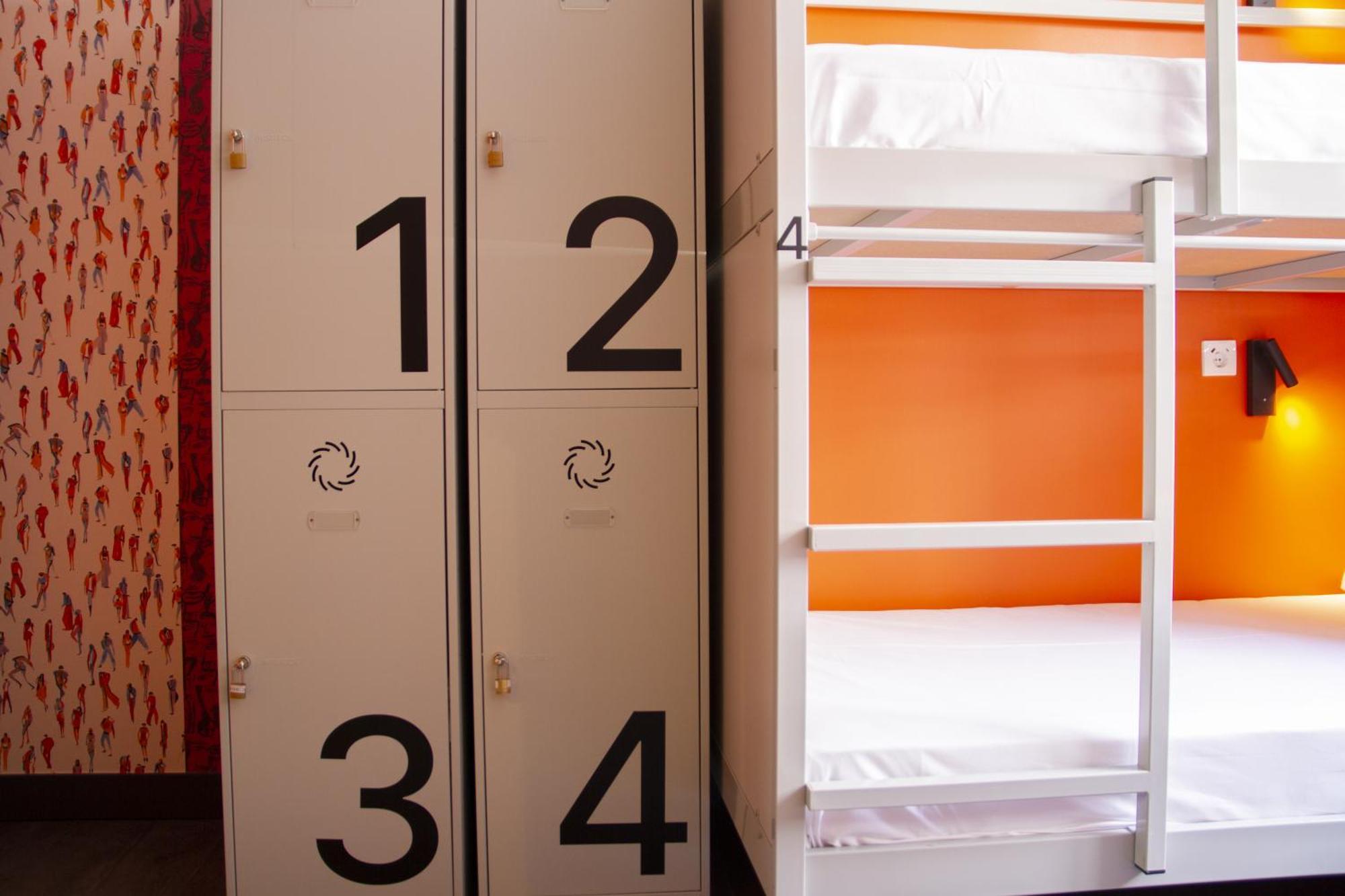 Room00 Valencia Hostel Phòng bức ảnh