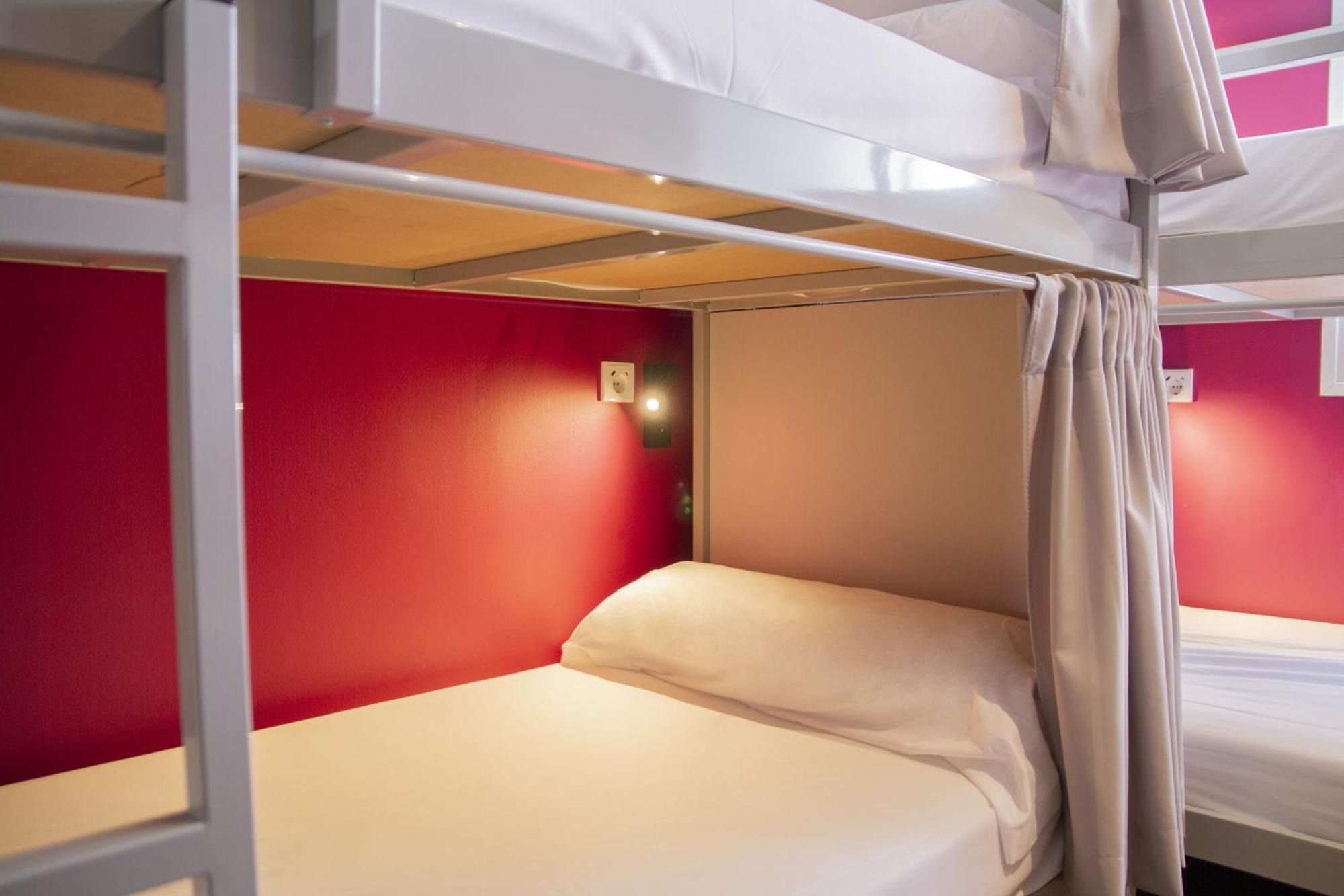 Room00 Valencia Hostel Ngoại thất bức ảnh